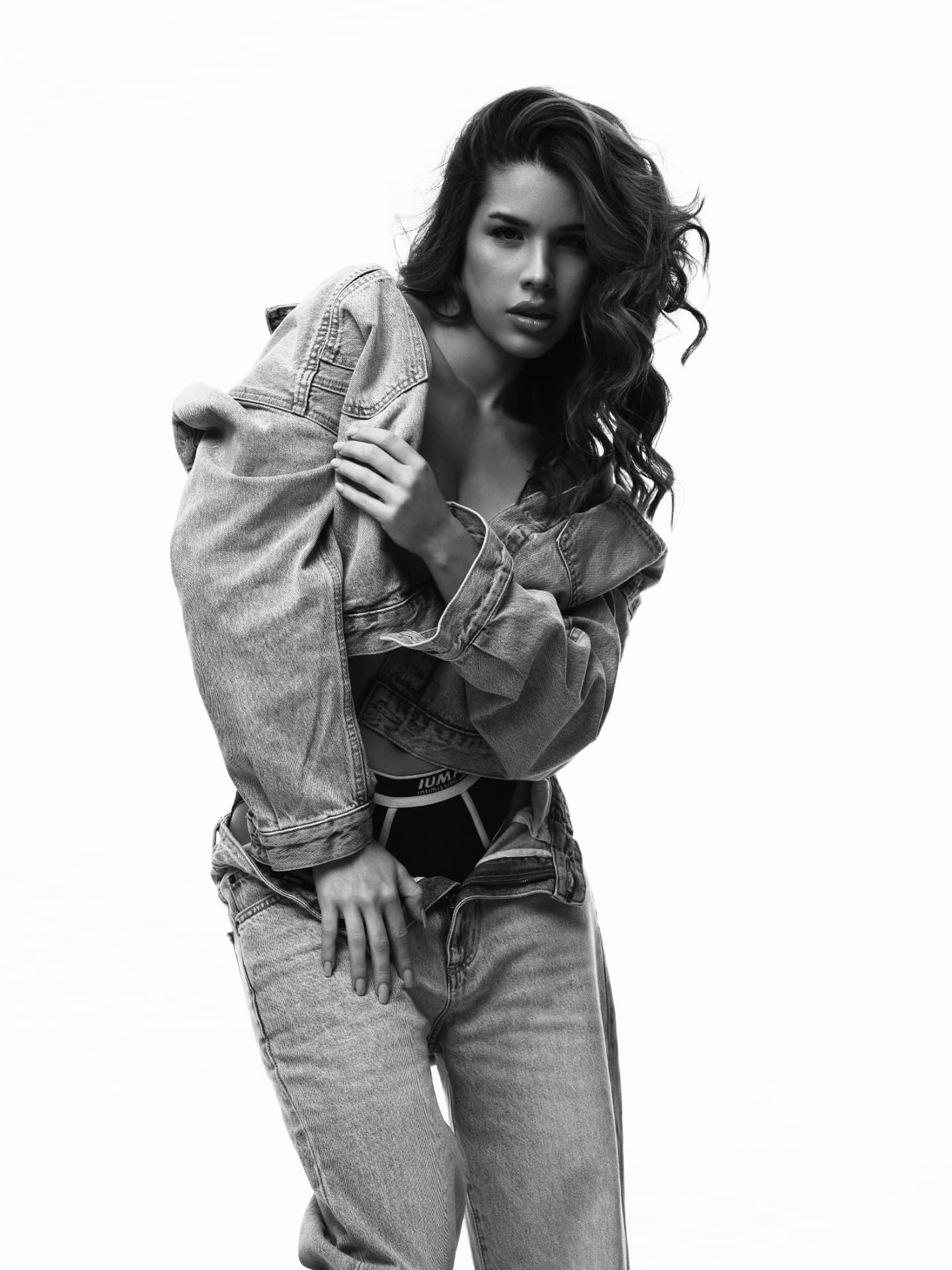 Fashion editorial 9 — Rosangelina Querigua
